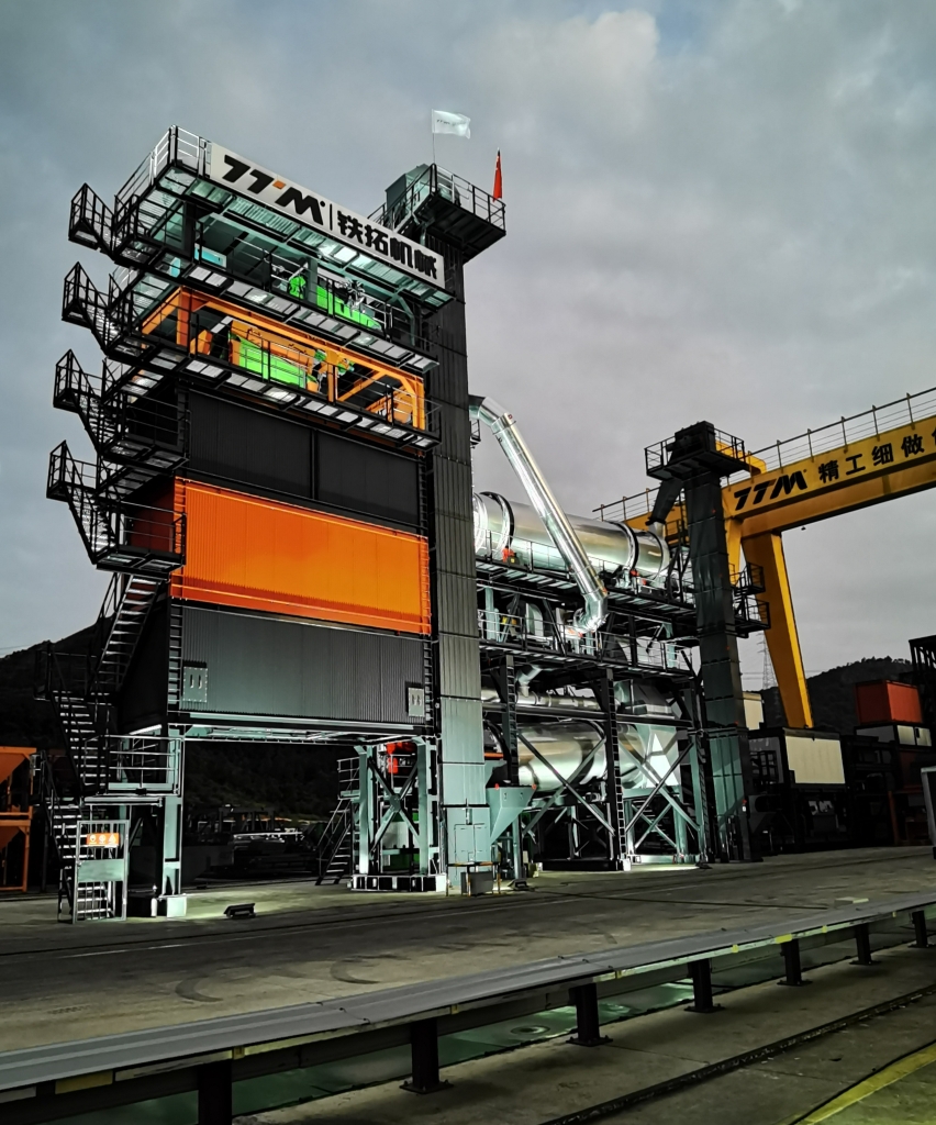 bauma CHINA 2020前夕，鐵拓機械泉州設(shè)備展區(qū)喜迎首批嘉賓蒞臨